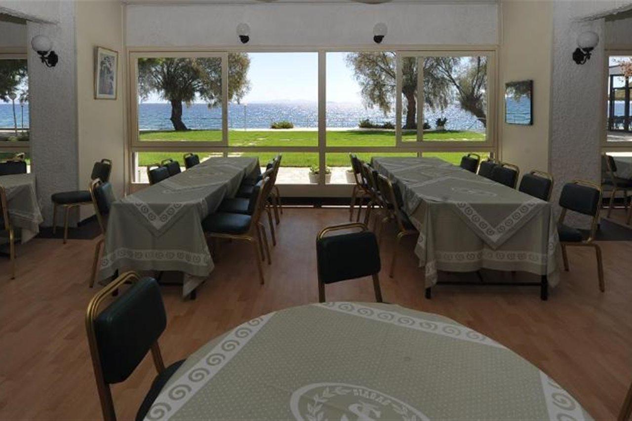 Siagas Beach Hotel Agii Theodori Exterior foto